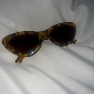 MIU MIU sunglasses cat eye